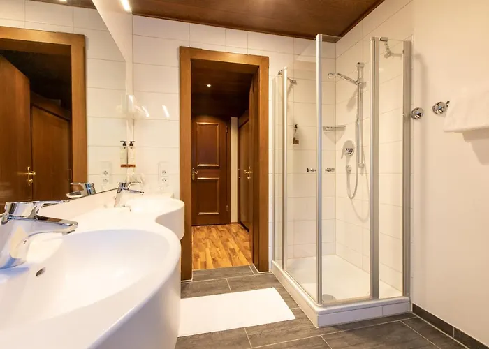 ミュラー ホテル 3*