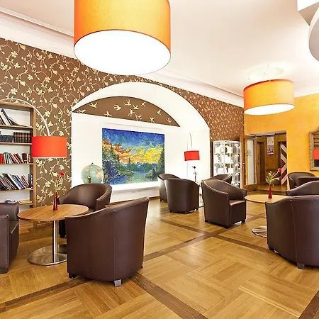 Mueller Hotel 3*